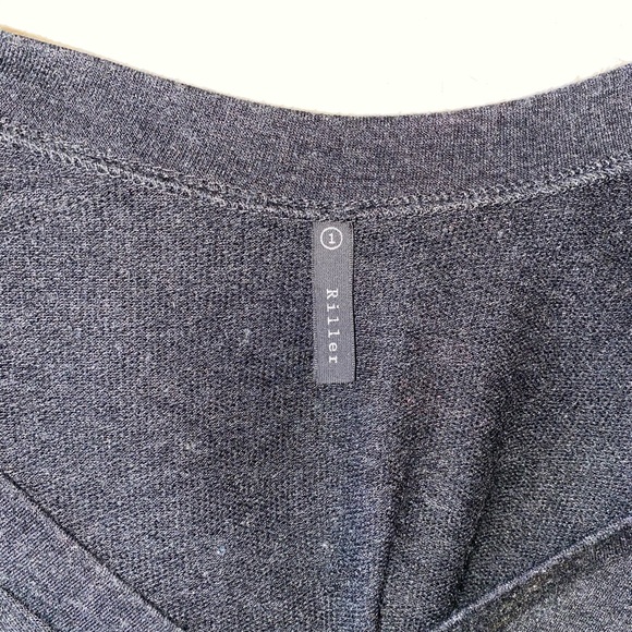 Flowy Sweater Dress - Picture 6 of 6